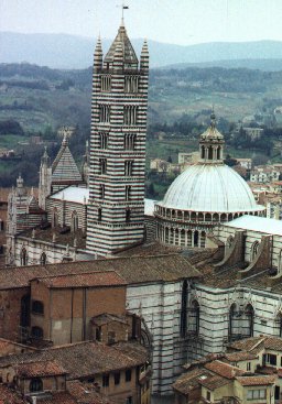 farm holiday siena tuscany